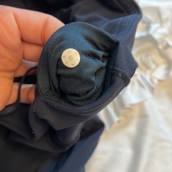 Lululemon leggings - Picture 4 of 4